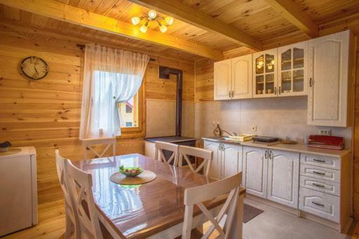 Guest House Mickovic Жабляк Экстерьер фото